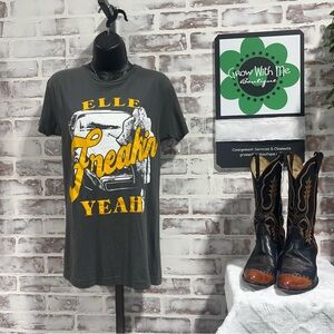 Elle king  Graphic Tee with Yellow Accents adult small